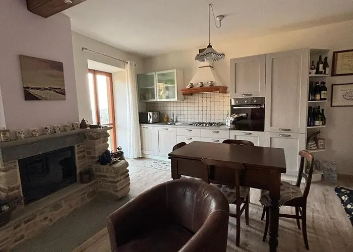 Linda's House بيت للعطل Monforte dʼAlba