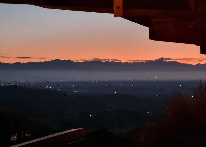 Linda's House بيت للعطل Monforte dʼAlba